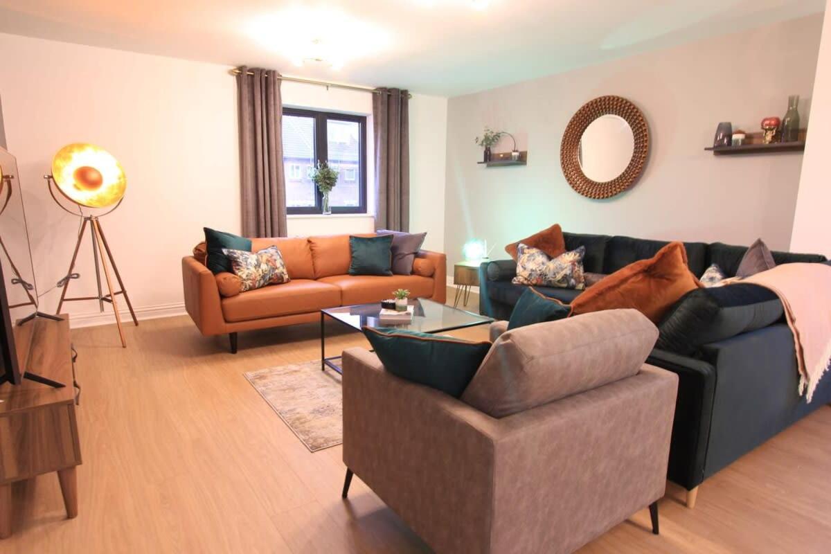 Cabot Mews 9 Apartment *